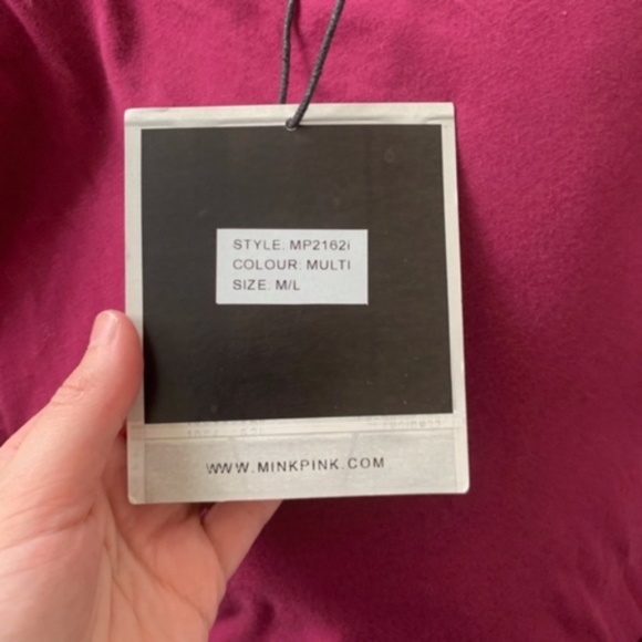 MINKPINK NWT Medium/Large Sleeveless Cardi Vest - Picture 9 of 10